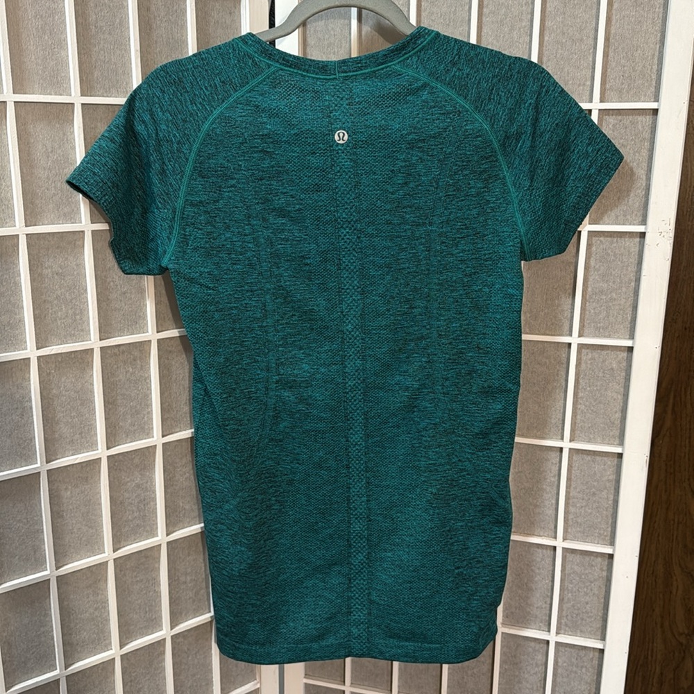 lululemon athletica Short Sleeve Tech Tee